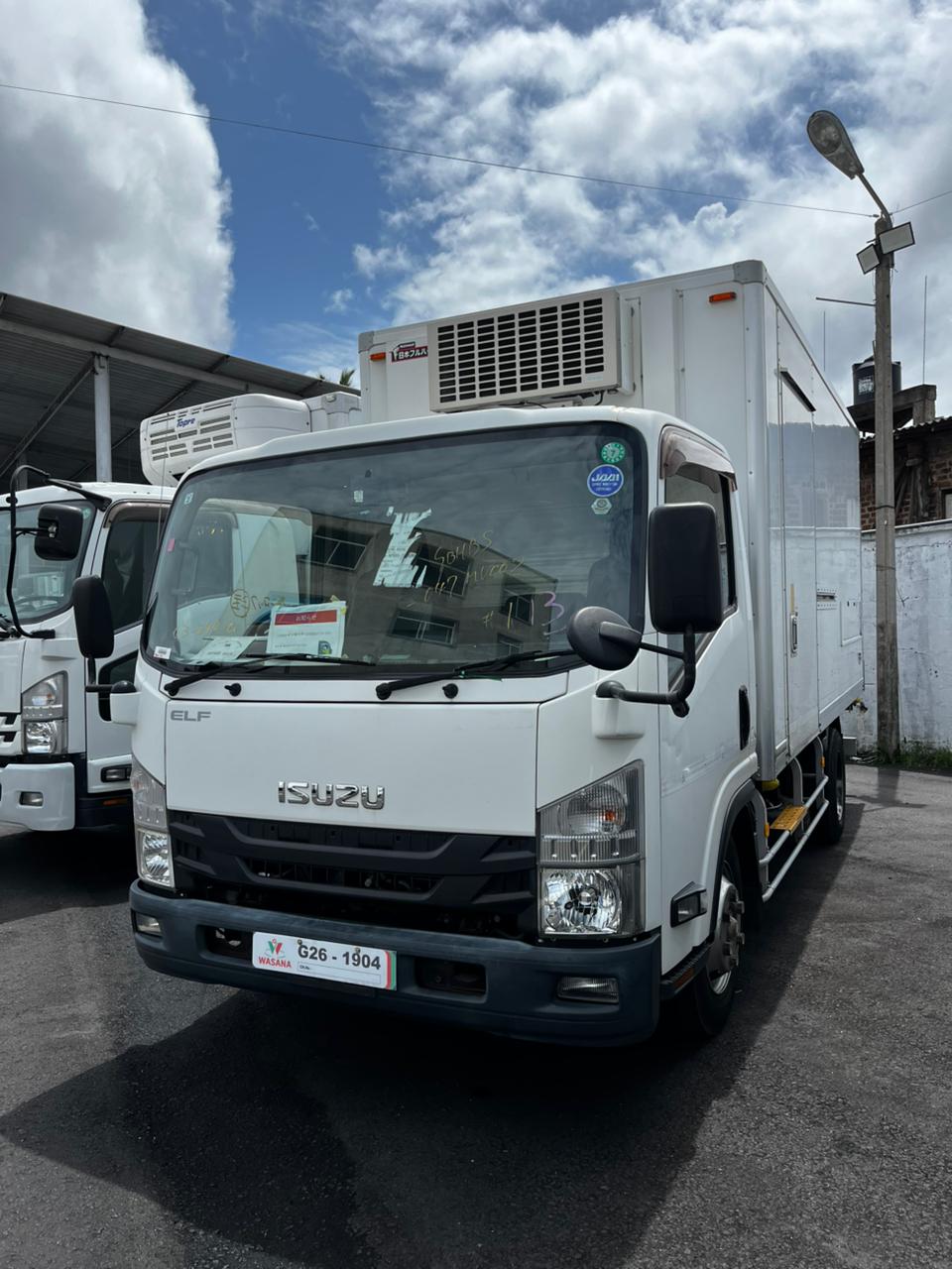 Toyota ELF TPG-NPR85AN